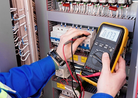 instalaciones eléctricas, mantenimiento y reparación